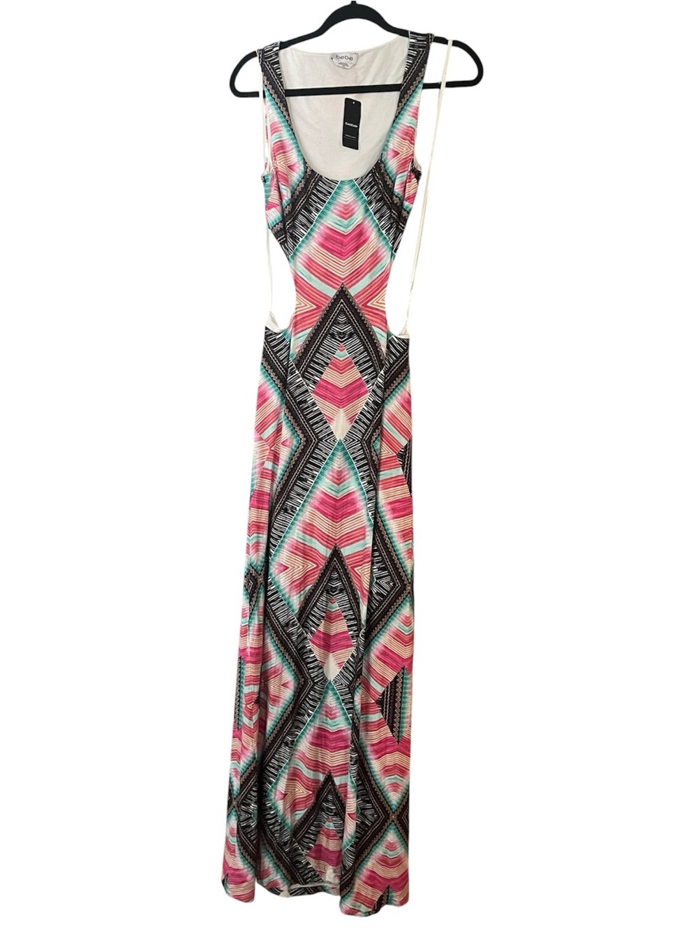 bebe Sleeveless Geometric Maxi Dress in Pink, Teal & Black